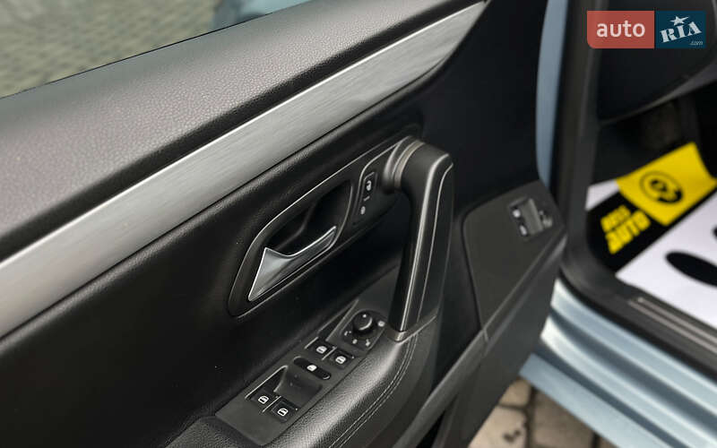 Купе Volkswagen CC / Passat CC 2013 в Мукачево фото 20 Купе Volkswagen CC / Passat CC 2013 в Мукачево
