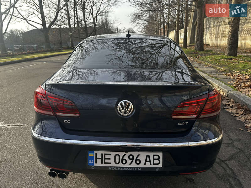 Купе Volkswagen CC / Passat CC 2012 в Николаеве