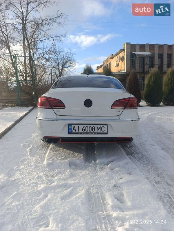 Купе Volkswagen CC / Passat CC 2016 в Киеве