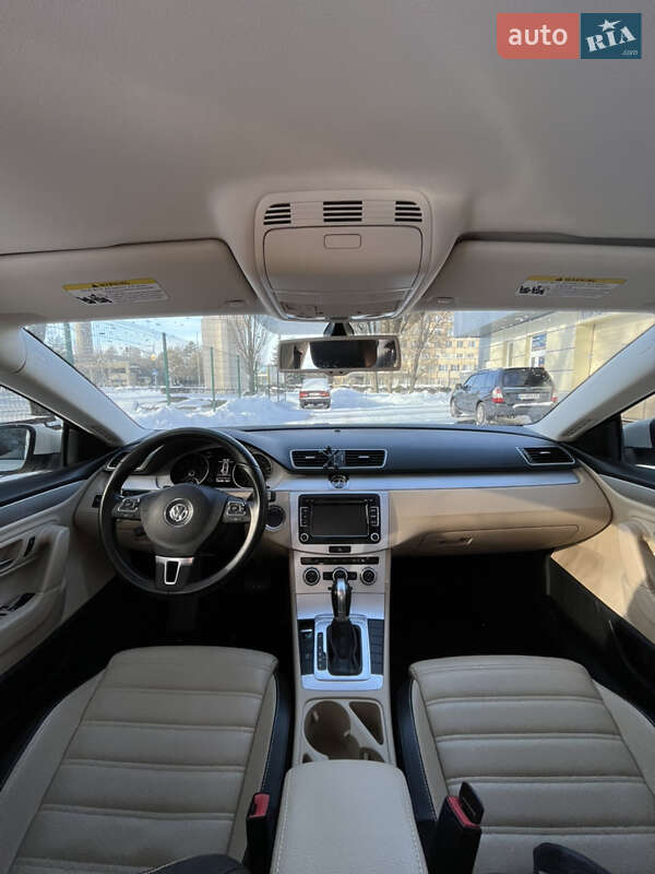 Купе Volkswagen CC / Passat CC 2013 в Кременчуге