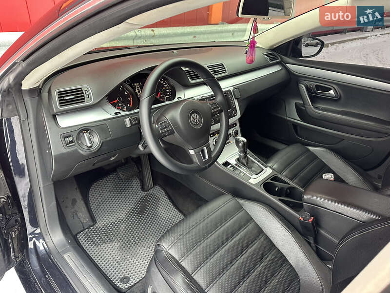 Купе Volkswagen CC / Passat CC 2012 в Києві фото 16 Купе Volkswagen CC / Passat CC 2012 в Києві