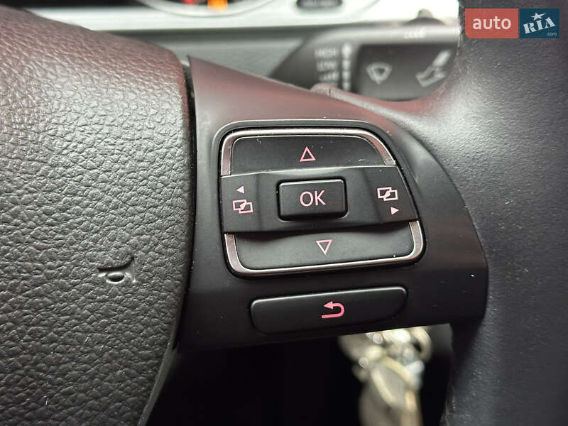 Купе Volkswagen CC / Passat CC 2012 в Києві фото 32 Купе Volkswagen CC / Passat CC 2012 в Києві