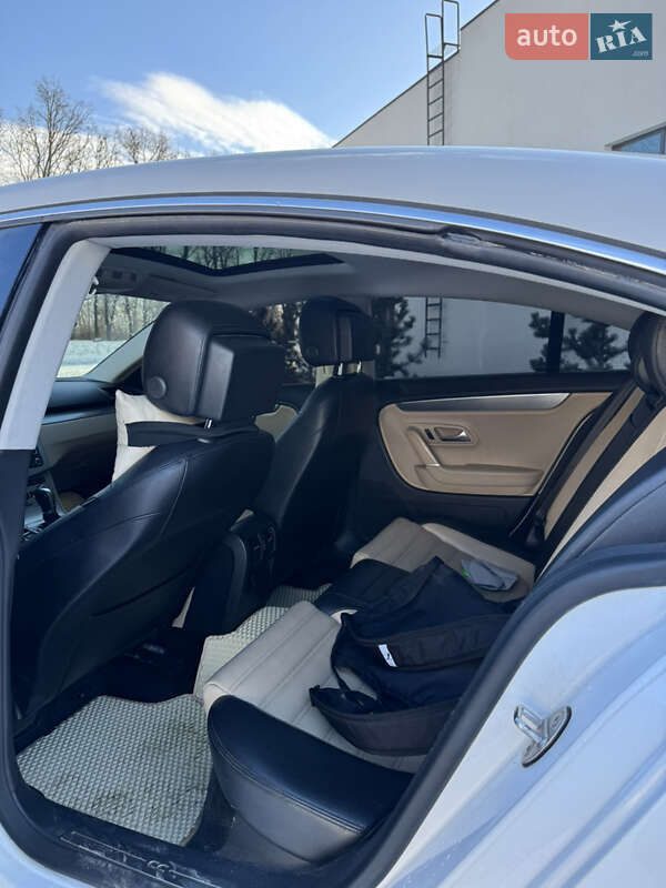 Купе Volkswagen CC / Passat CC 2012 в Луцке