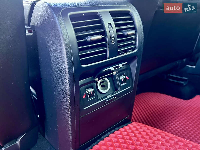 Купе Volkswagen CC / Passat CC 2012 в Тернополі