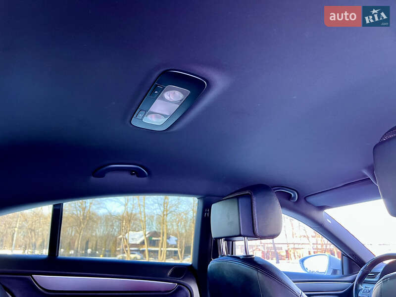 Купе Volkswagen CC / Passat CC 2012 в Тернополі