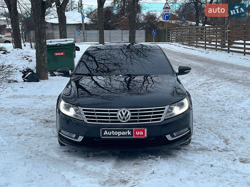 Купе Volkswagen CC / Passat CC 2012 в Києві