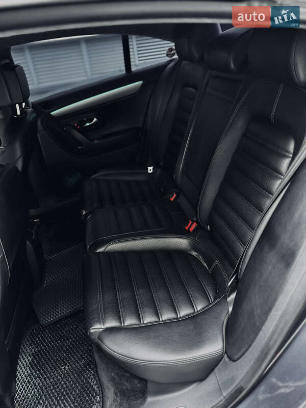 Купе Volkswagen CC / Passat CC 2012 в Днепре