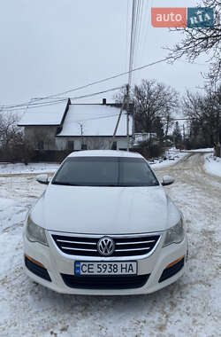 Купе Volkswagen CC / Passat CC 2011 в Чернівцях