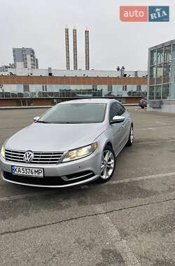Купе Volkswagen CC / Passat CC 2015 в Киеве