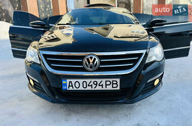 Купе Volkswagen CC / Passat CC 2010 в Рахові