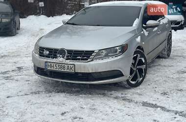 Купе Volkswagen CC / Passat CC 2012 в Киеве