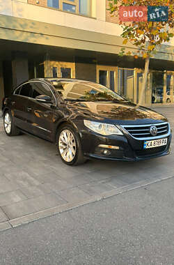 Купе Volkswagen CC / Passat CC 2010 в Киеве