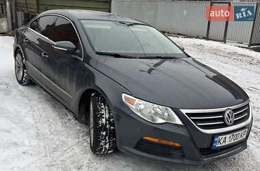 Купе Volkswagen CC / Passat CC 2011 в Чернівцях