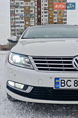 Купе Volkswagen CC / Passat CC 2013 в Киеве