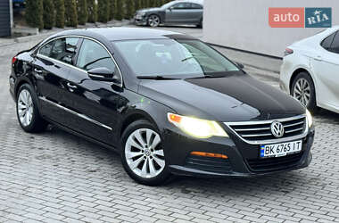 Купе Volkswagen CC / Passat CC 2010 в Ровно