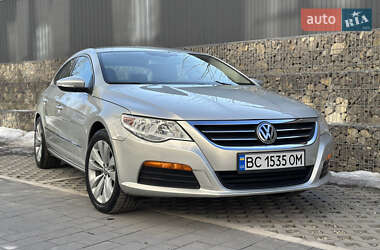 Купе Volkswagen CC / Passat CC 2010 в Ивано-Франковске