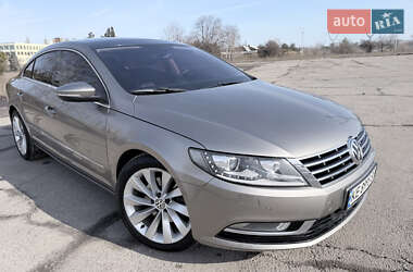 Купе Volkswagen CC / Passat CC 2014 в Днепре