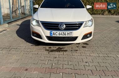 Купе Volkswagen CC / Passat CC 2010 в Луцьку