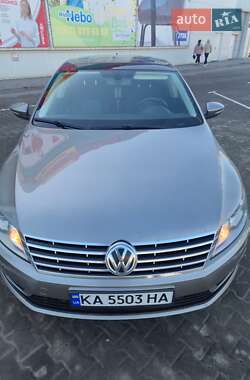 Купе Volkswagen CC / Passat CC 2012 в Києві