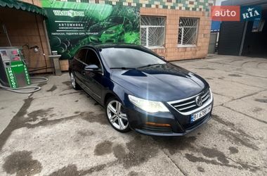 Купе Volkswagen CC / Passat CC 2011 в Кобеляках