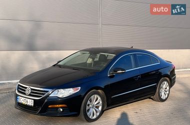 Купе Volkswagen CC / Passat CC 2009 в Києві