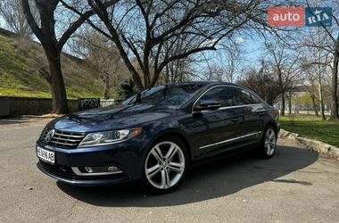 Купе Volkswagen CC / Passat CC 2012 в Николаеве