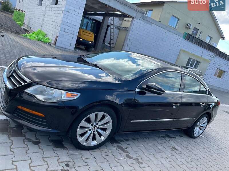 Купе Volkswagen CC / Passat CC 2011 в Виннице