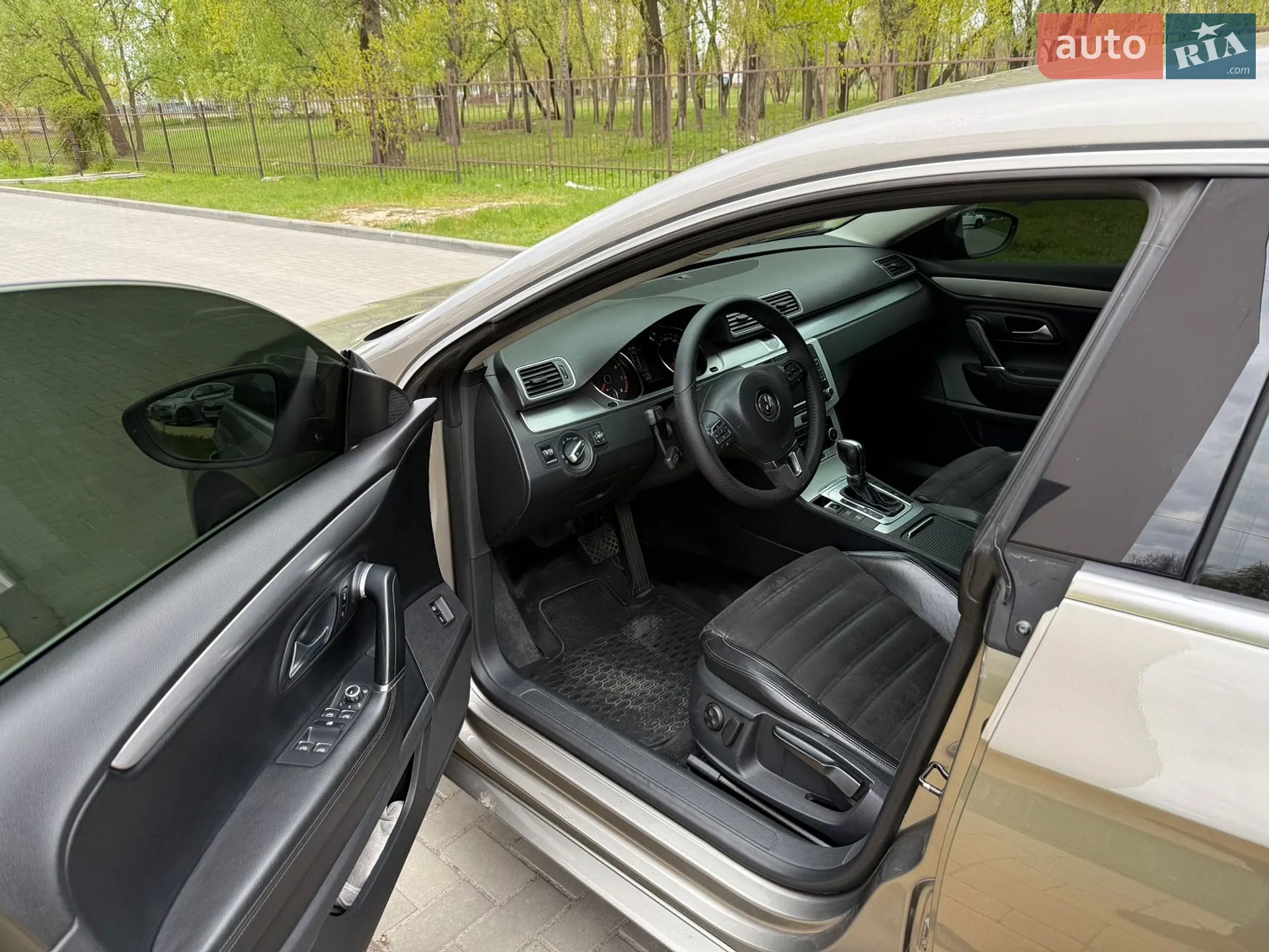 2011 Volkswagen Passat CC - мініатюра 12