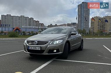 Купе Volkswagen CC / Passat CC 2010 в Киеве