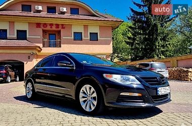 Купе Volkswagen CC / Passat CC 2010 в Мукачево