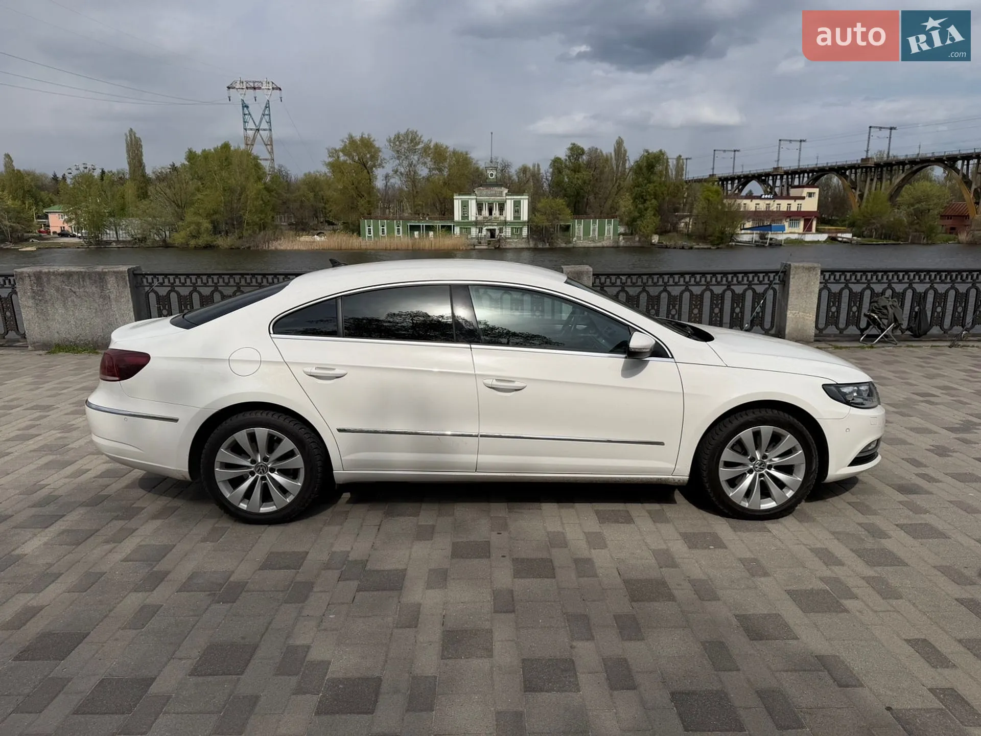 2013 Volkswagen Passat CC - мініатюра 4