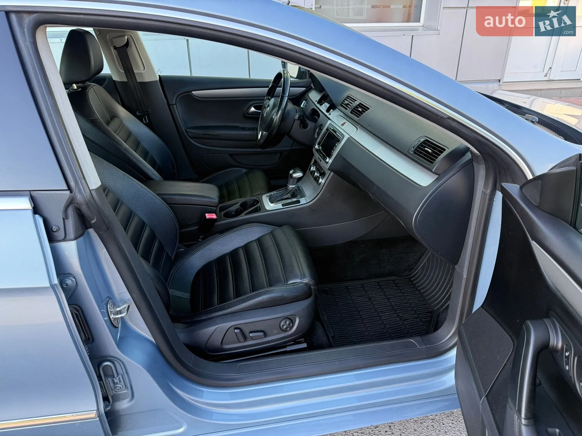 2010 Volkswagen Passat CC - мініатюра 35