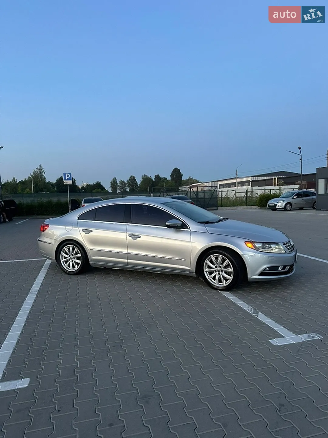 2012 Volkswagen Passat CC - мініатюра 3