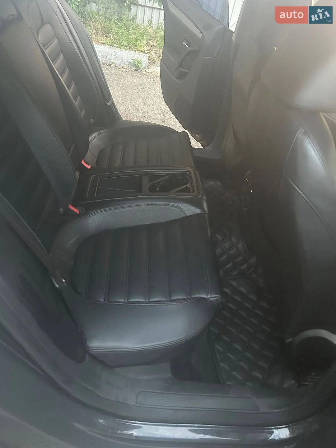 2010 Volkswagen Passat CC - мініатюра 11