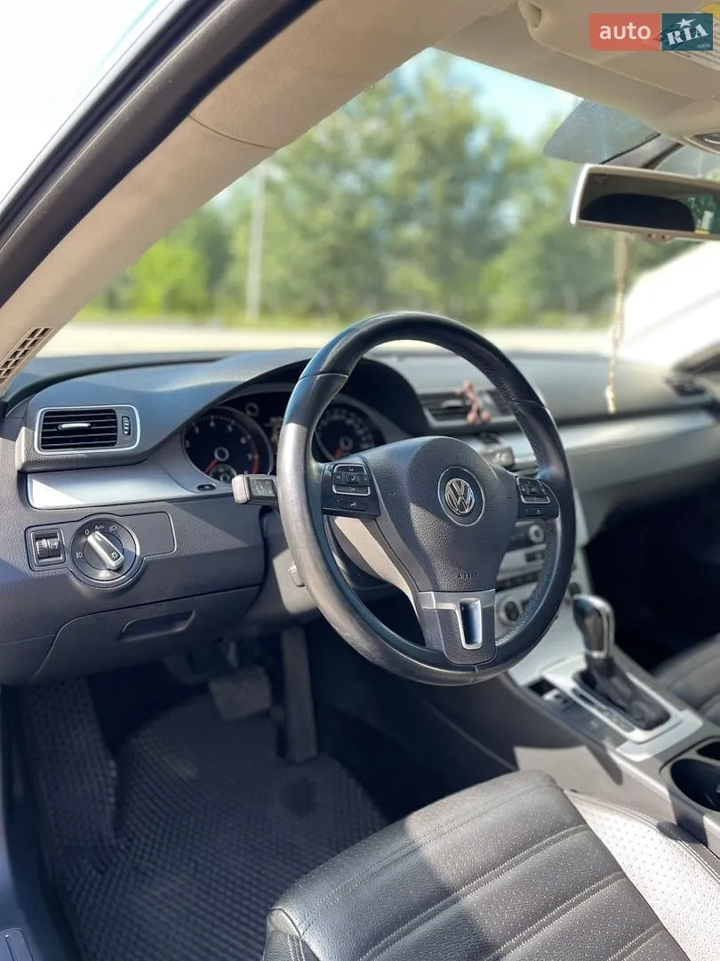 2012 Volkswagen Passat CC - мініатюра 10