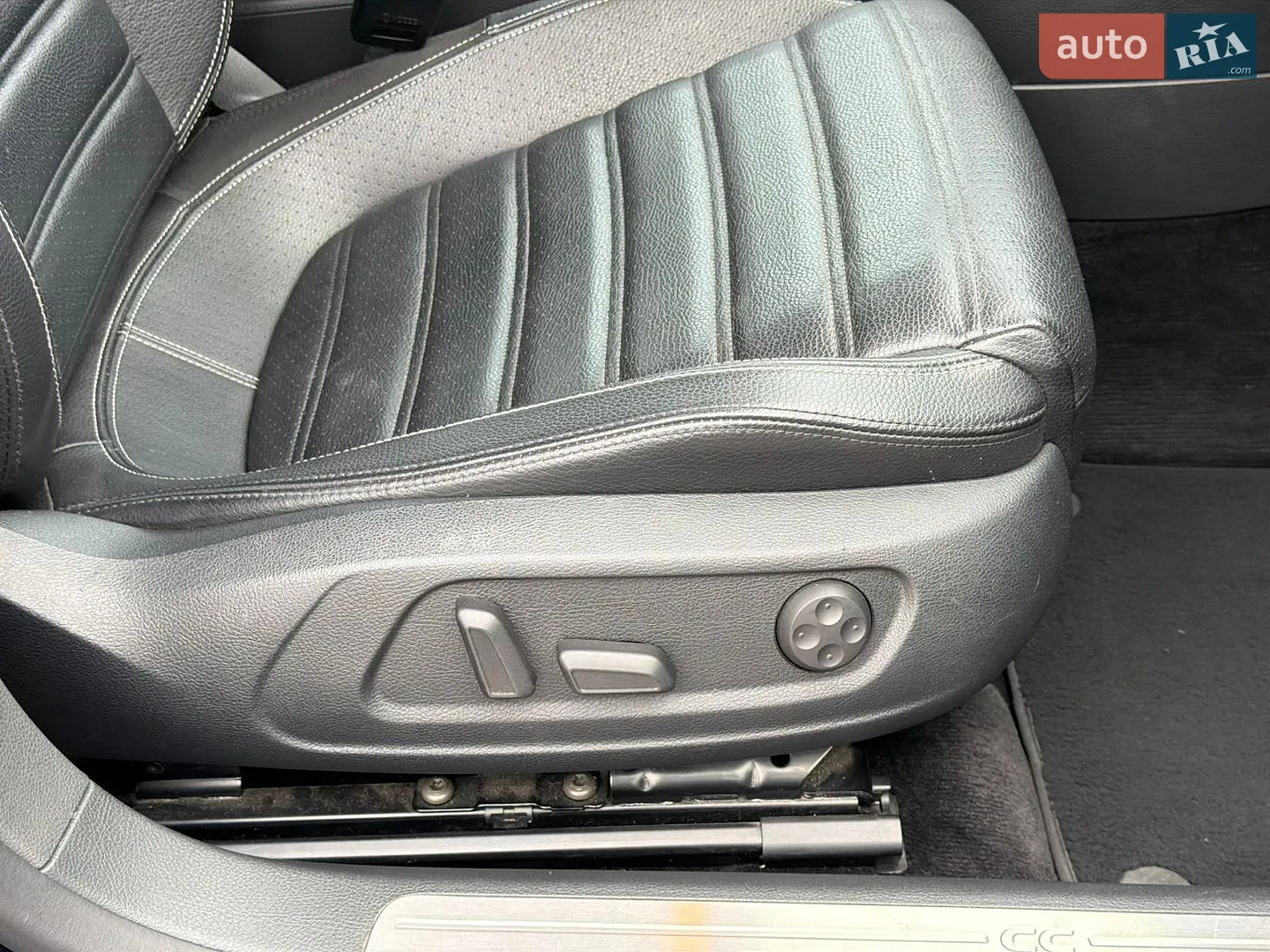 2014 Volkswagen Passat CC - мініатюра 39