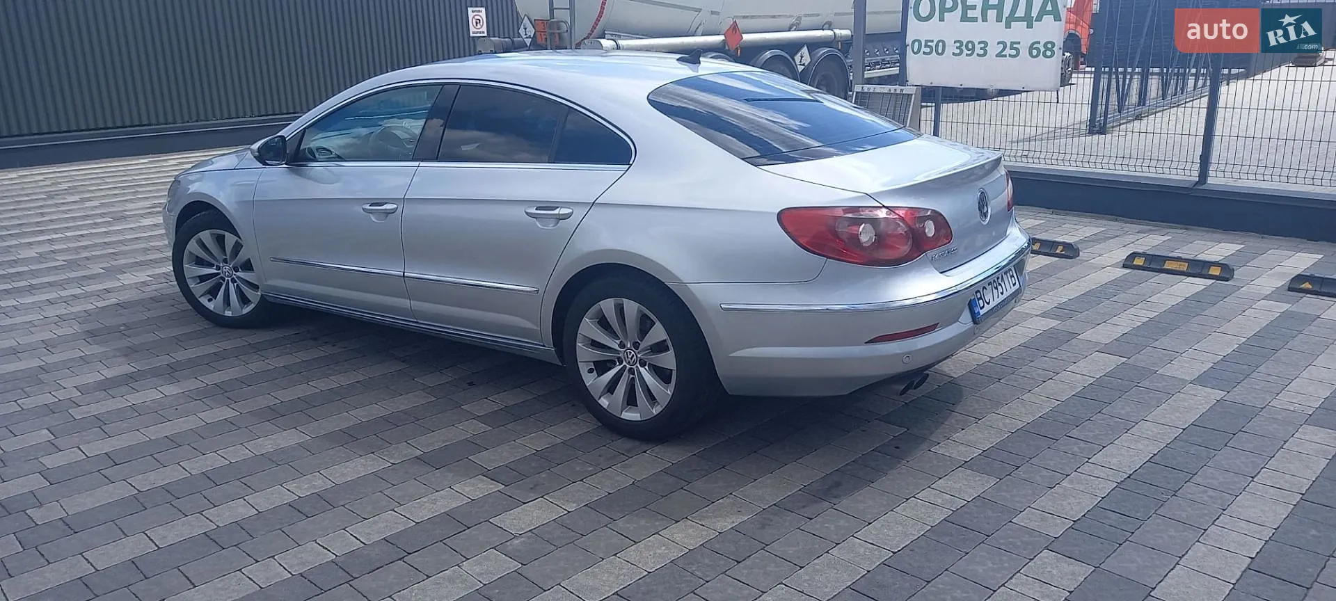 2010 Volkswagen Passat CC - мініатюра 4