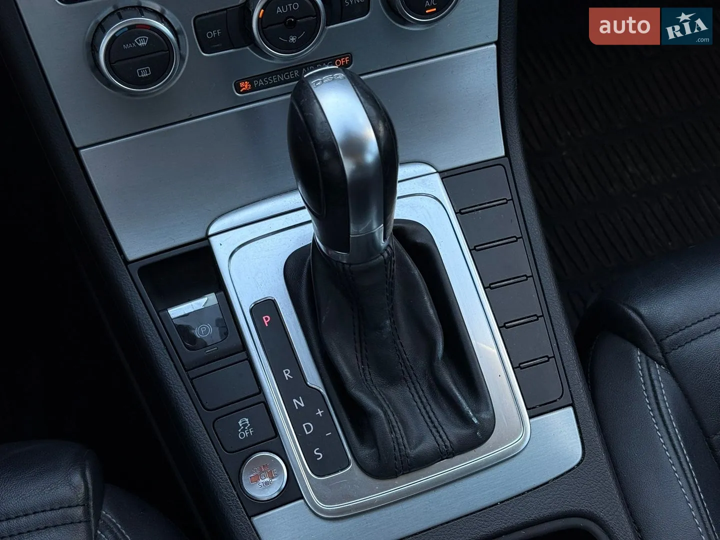 2013 Volkswagen Passat CC - мініатюра 13