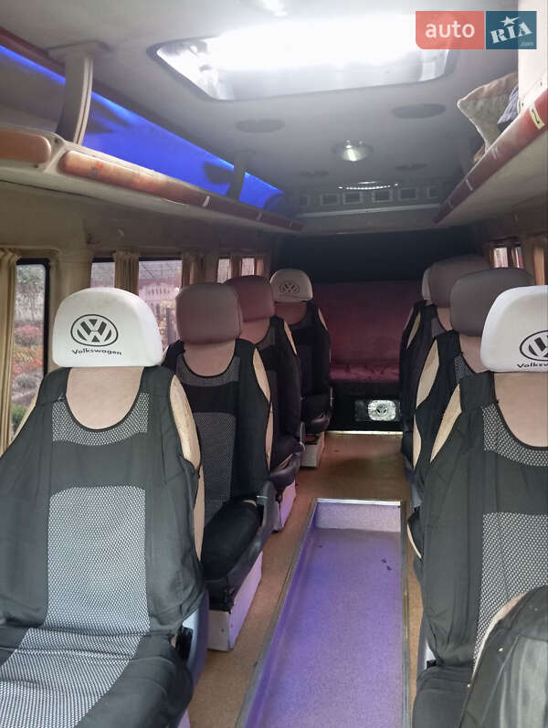 Хэтчбек Volkswagen Citi 2006 в Рокитном