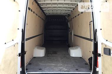 Вантажний фургон Volkswagen Crafter 2015 в Вінниці