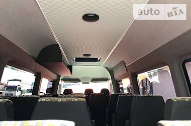 Микроавтобус Volkswagen Crafter 2013 в Черновцах