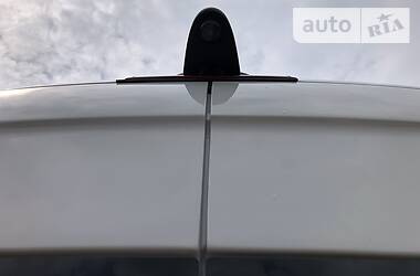 Вантажопасажирський фургон Volkswagen Crafter 2014 в 