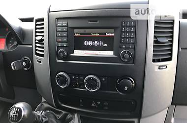 Вантажопасажирський фургон Volkswagen Crafter 2014 в 
