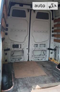 Грузопассажирский фургон Volkswagen Crafter 2007 в Ровно