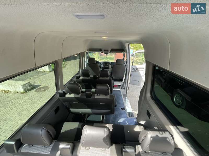 Микроавтобус Volkswagen Crafter 2011 в Ужгороде