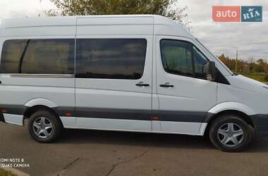 Микроавтобус Volkswagen Crafter 2010 в Кривом Роге