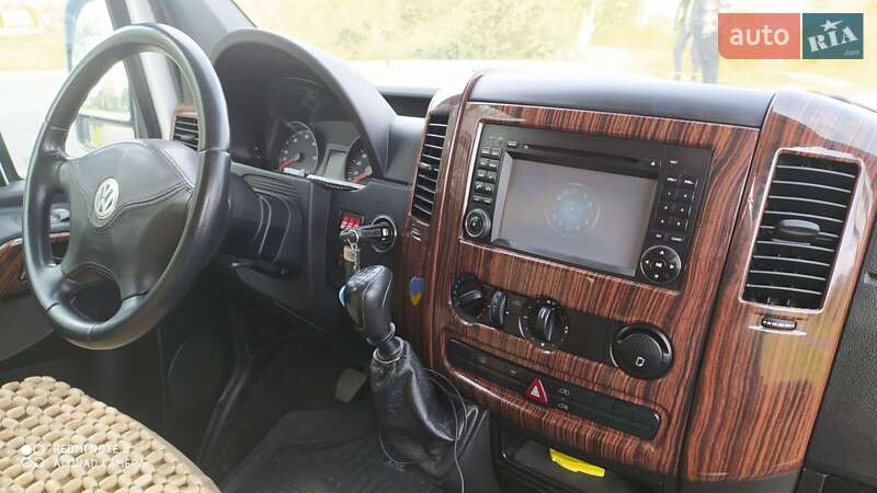 Микроавтобус Volkswagen Crafter 2010 в Кривом Роге