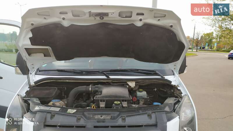 Микроавтобус Volkswagen Crafter 2010 в Кривом Роге