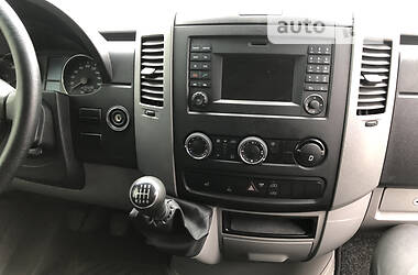Грузовой фургон Volkswagen Crafter 2015 в 
