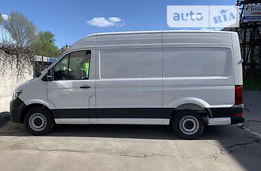 Грузовой фургон Volkswagen Crafter 2022 в 